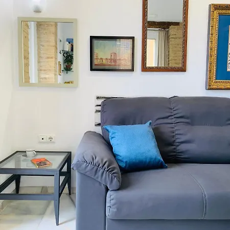 Serrano Park Apartment
