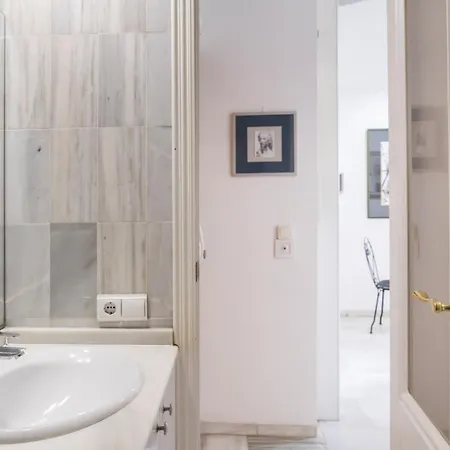 Serrano Park Appartement *