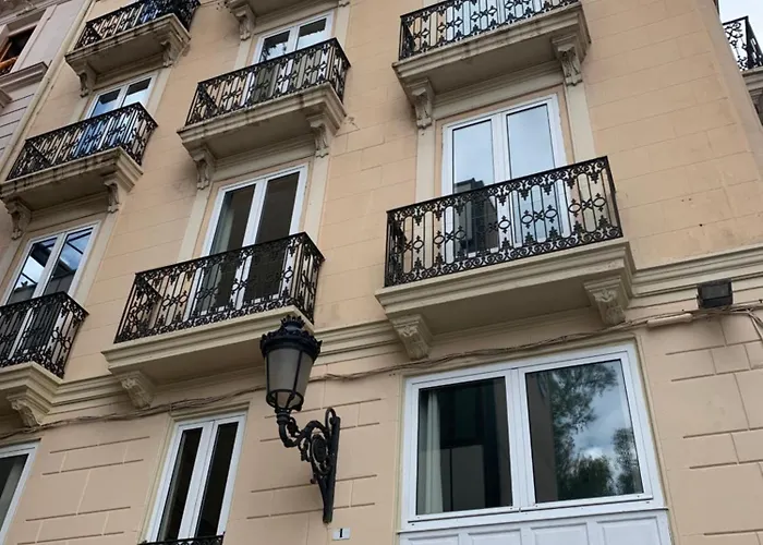 Serrano Park Valencia